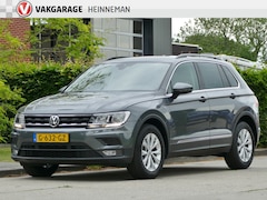 Volkswagen Tiguan - 1.5 TSI ACT Comfortline AUTOMAAT | navigatie | stoelverwarming | Apple Carplay/Android aut
