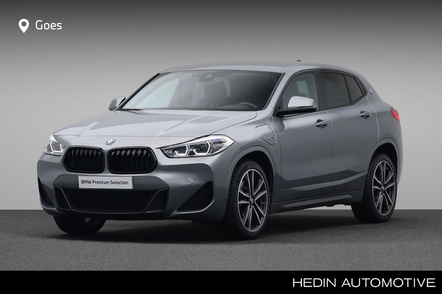 BMW X2 - xDrive25e High Executive | M-sport Shadow Line | Sportstoelen | Stoelverwarming | PDC voor - AutoWereld.nl