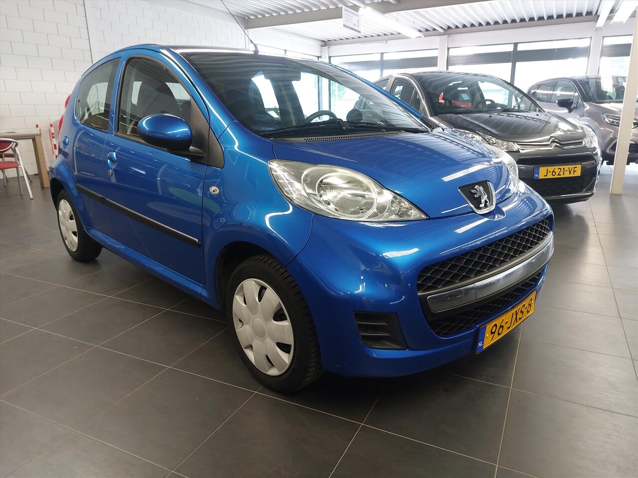 Peugeot 107 - 1.0 12V 5DR Sublime - AutoWereld.nl