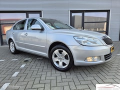 Skoda Octavia - 1.2 Business Line XENON NAVI PDC NAP
