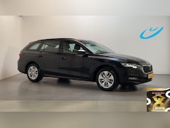 Skoda Octavia Combi - 1.0 TSI Business Edition Navigatie Parkeersensoren Virtual Cockpit Climate Control