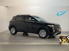 Volkswagen T-Cross - 1.0 TSI Life Navigatie Parkeersensoren DAB+ App-Connect