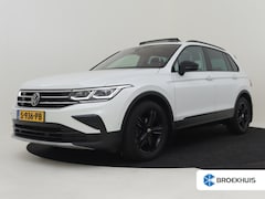 Volkswagen Tiguan - 1.5 TSI 150pk 7-DSG Urban sport Head up display | Trekhaak | Panorama dak | Audio Harman k