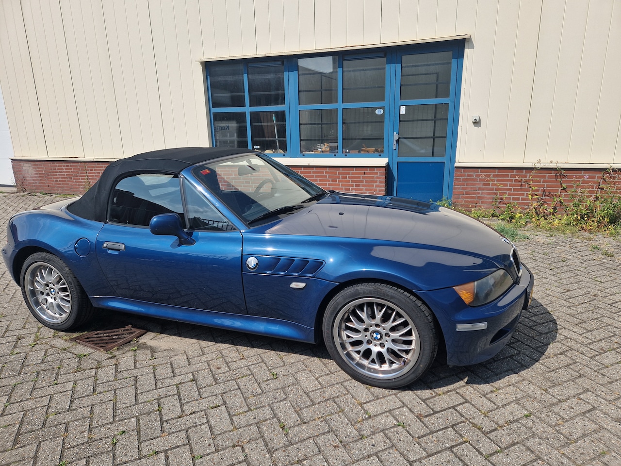 BMW Z3 Roadster - 1.9i S airco, navi - AutoWereld.nl