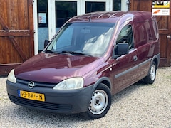 Opel Combo - 1.3 CDTi met nieuwe APK en trekhaak
