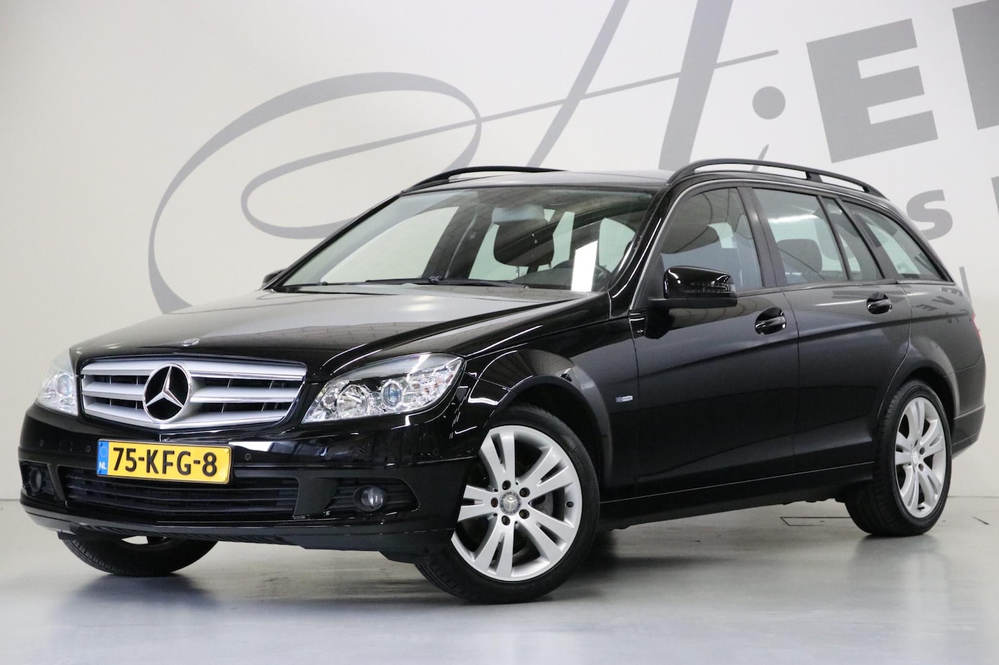 Mercedes-Benz C-klasse Estate - 180 K NAP/trekhaak - AutoWereld.nl