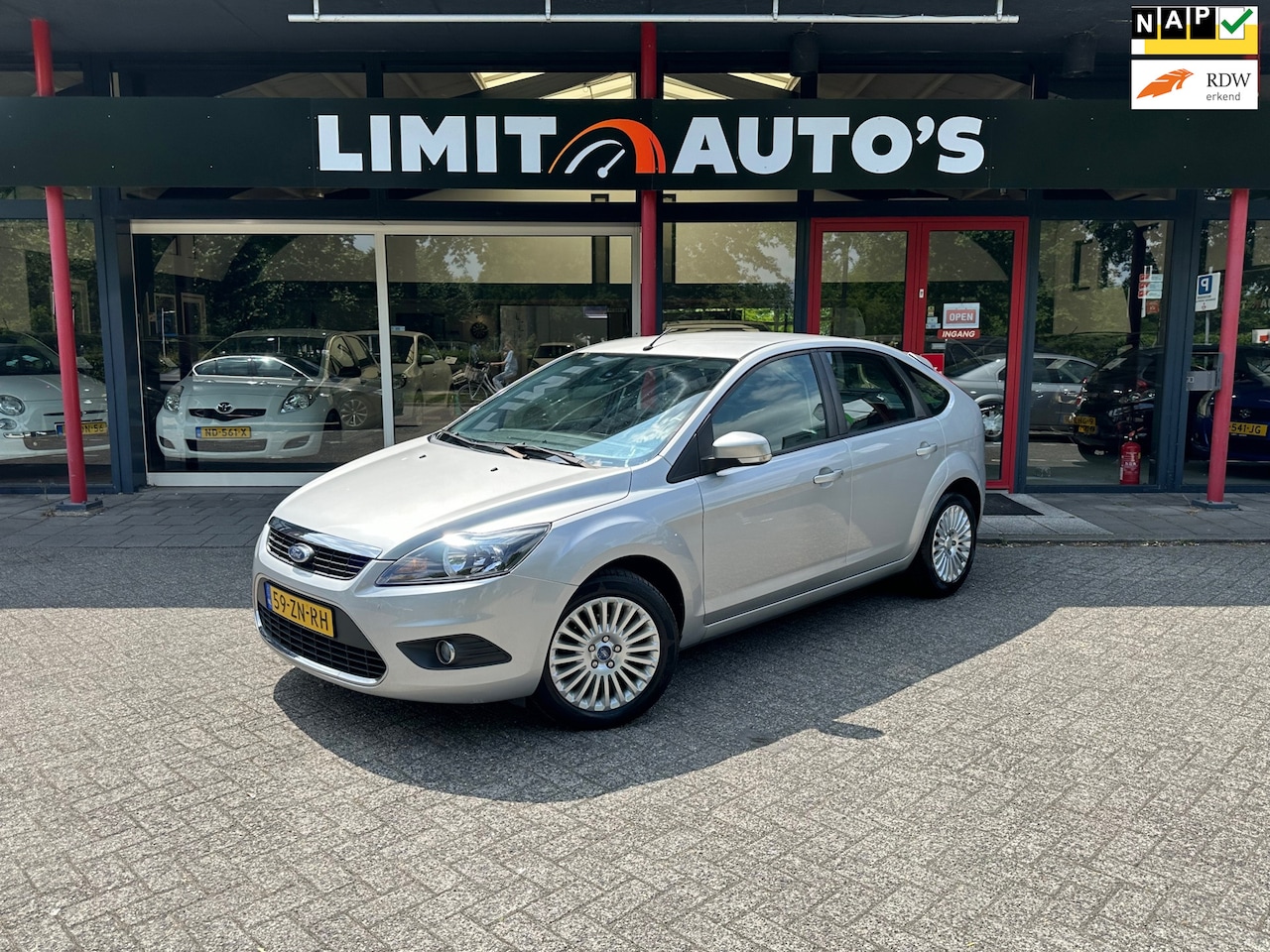 Ford Focus - 1.6 Titanium Climate/Navi/Cruise/Pdc/El.ramen/Lmv/Nap/Apk - AutoWereld.nl