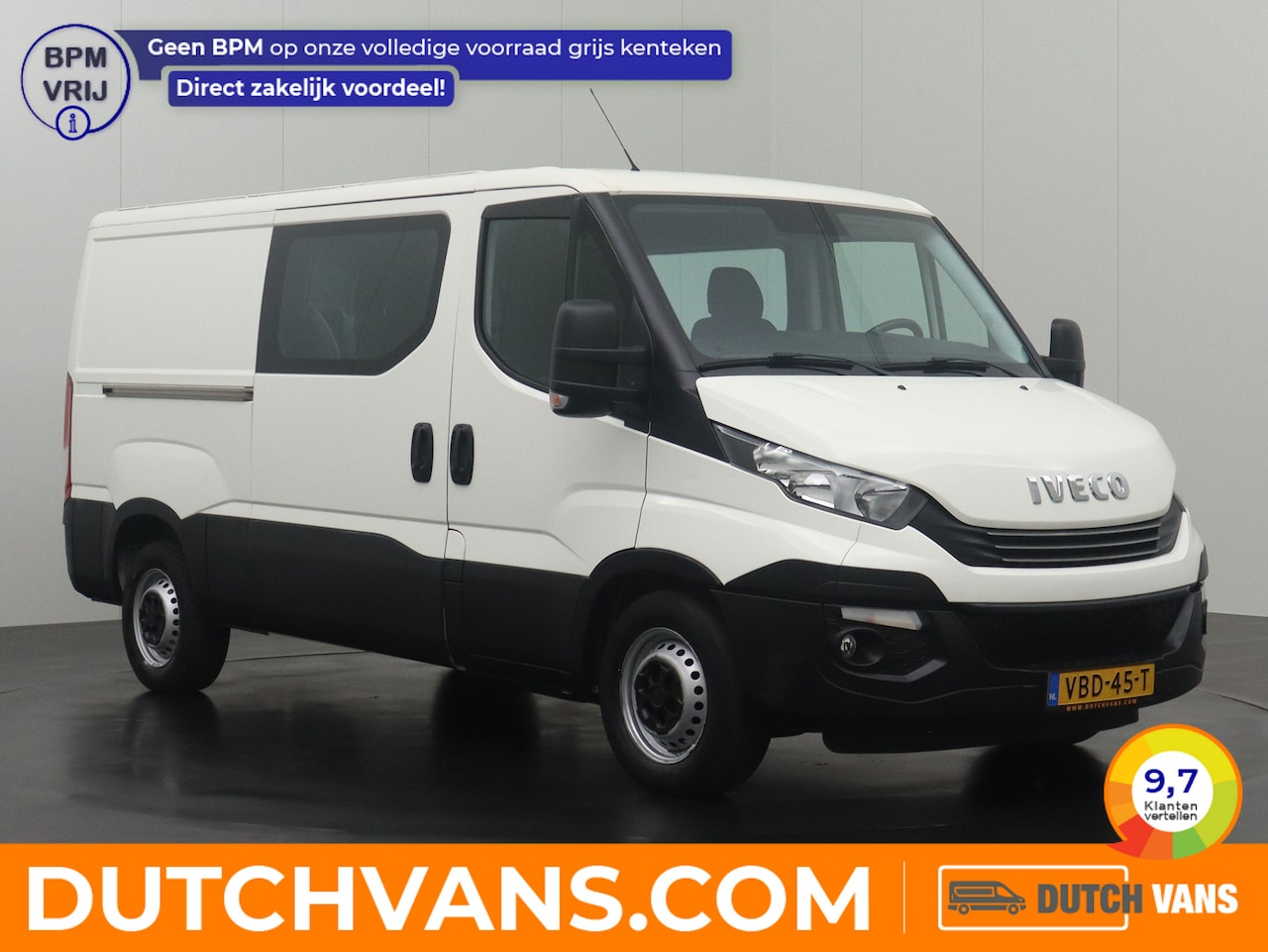 Iveco Daily - 35S14 Hi-Matic Automaat L2H1 Dubbele Cabine | 6-Persoons | Navigatie | 3500Kg Trekhaak - AutoWereld.nl