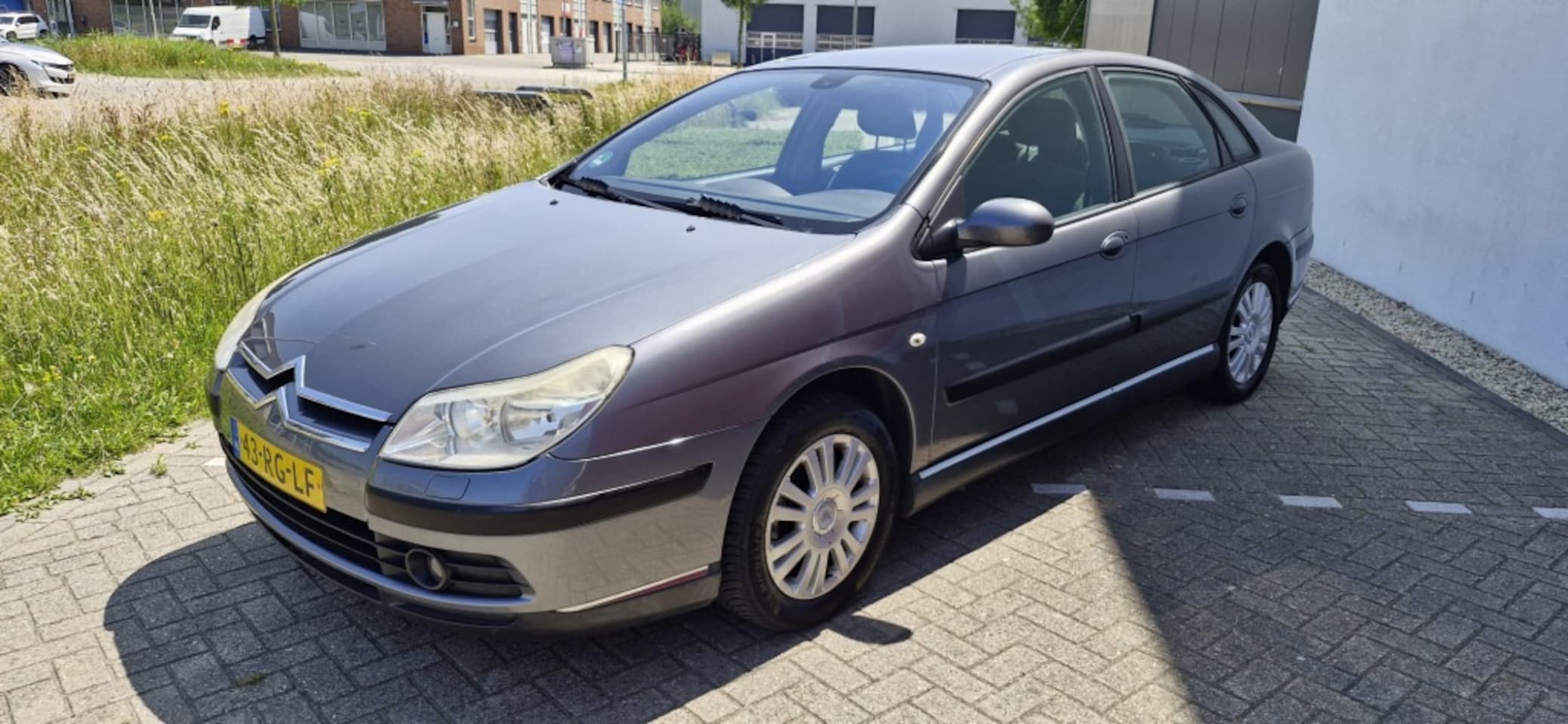 Citroën C5 - 2.0-16V L. Prestige - AutoWereld.nl