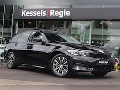 BMW 3-serie Touring - 330e Sport Line Live Cockpit Pano Led ACC