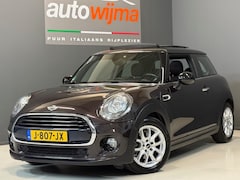 MINI Cooper - 1.5 Serious Automaat Panoramadak, Sportstoelen, navigatie, led lampen, climate control Key