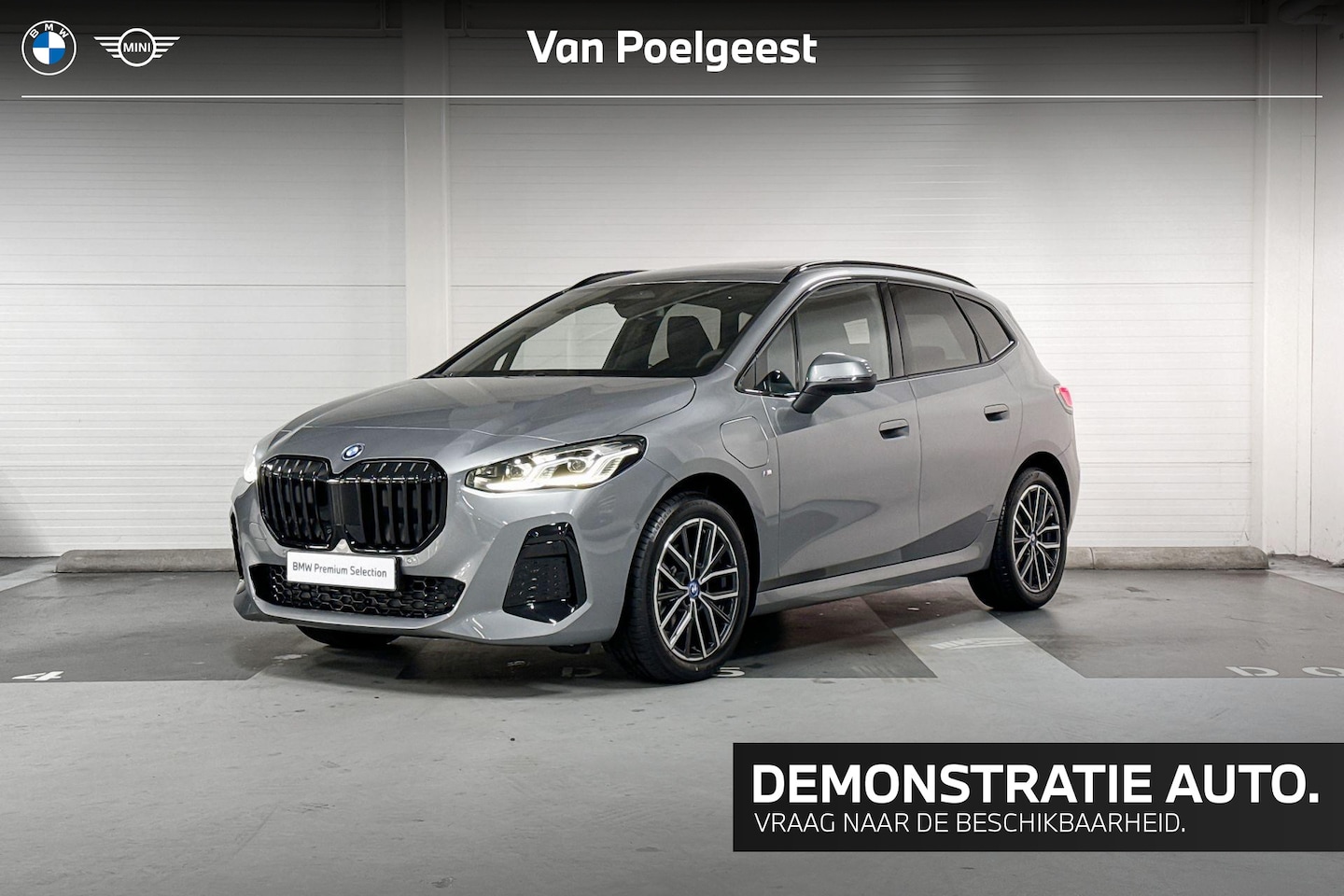 BMW 2-serie Active Tourer - 225e xDrive M-Sport | Premium Pack | Travel Pack | Harman/Kardon | Schuif-/Kanteldak - AutoWereld.nl