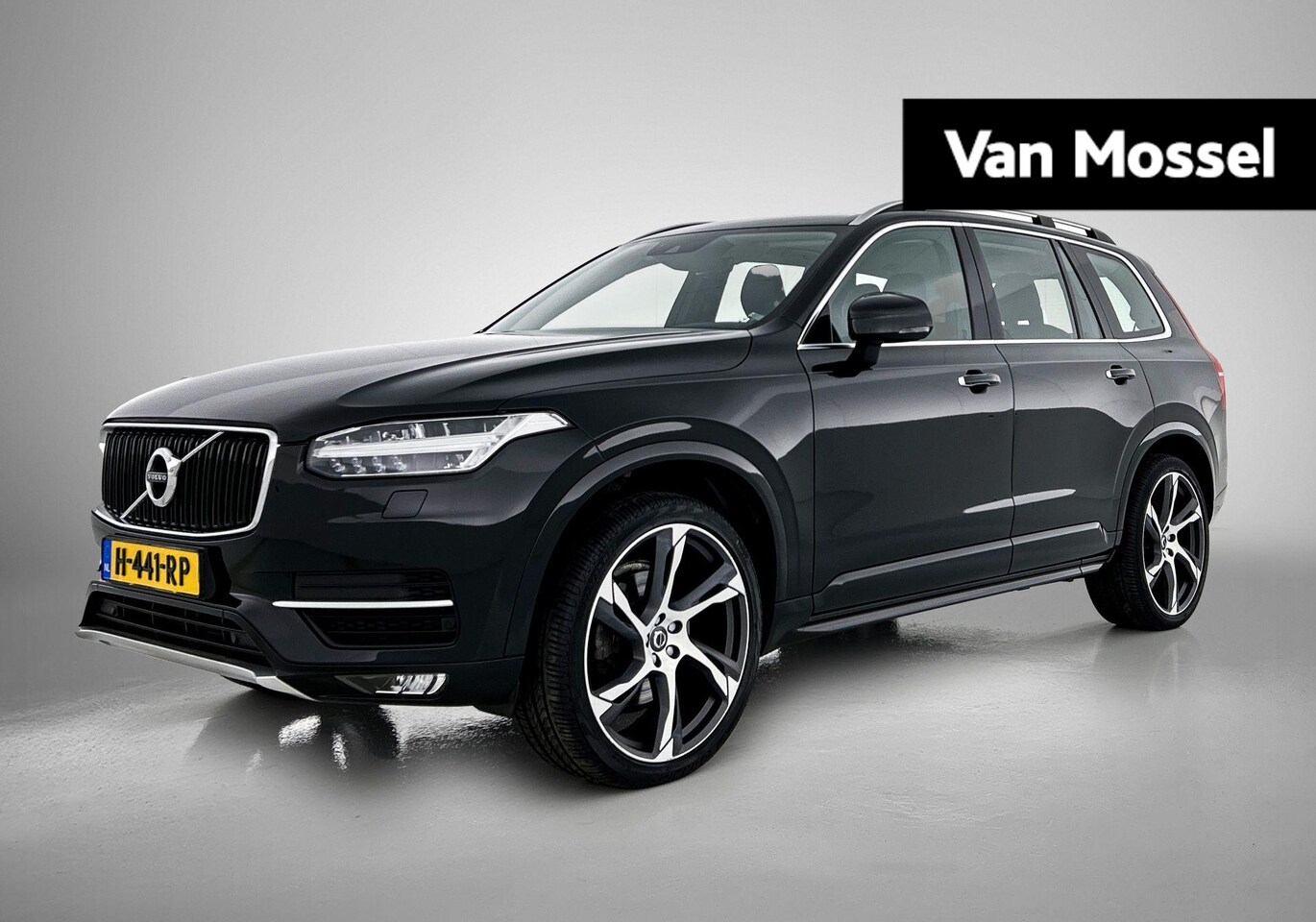 Volvo XC90 - 2.0 T5 AWD Inscription | 7-ZITS | LEER | CAMERA | NAVIGATIE | STOELVERWARMING - AutoWereld.nl