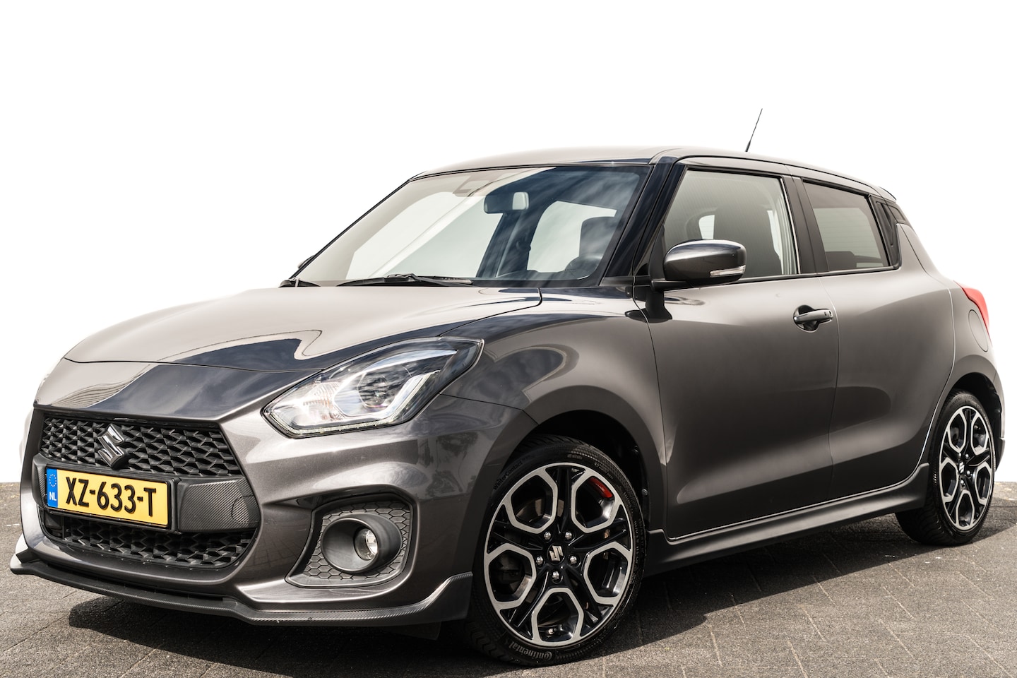 Suzuki Swift - 1.4 140 Pk Sport 5-drs. | Adapt. Cruise | Sportstoelen | 17 inch LMV | Keyless | Camera - AutoWereld.nl