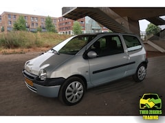 Renault Twingo - 1.2-16V Privilège