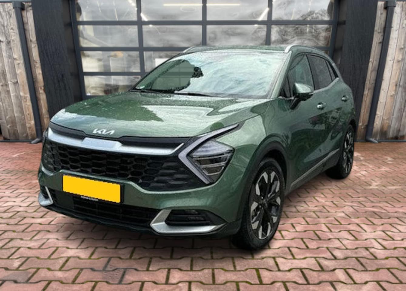 Kia Sportage - 1.6 T-GDi Plug-in Hybrid AWD Upgrade | ACC | LED | Trekhaak | Stoel & stuurverwarming | Ke - AutoWereld.nl