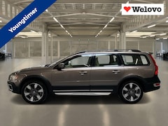 Volvo XC70 - 3.2 Summum Youngtimer, schuifdak, electr. verst. stoelen, trekhaak etc etc