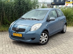 Toyota Yaris - 1.3 VVTi Sol Airco Elektrische Ramen Trekhaak apk tot 04-2026