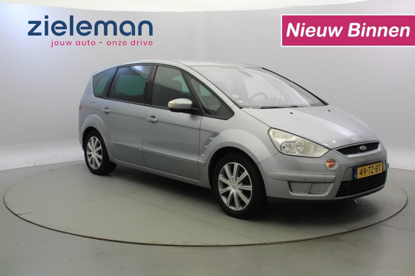 Ford S-Max - 2.0 TDCI  - Cruise, Clima, Trekhaak - AutoWereld.nl