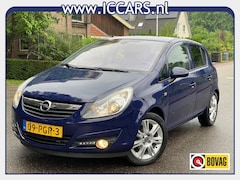 Opel Corsa - 1.2-16V Cosmo Automaat - Airco - trekhaak