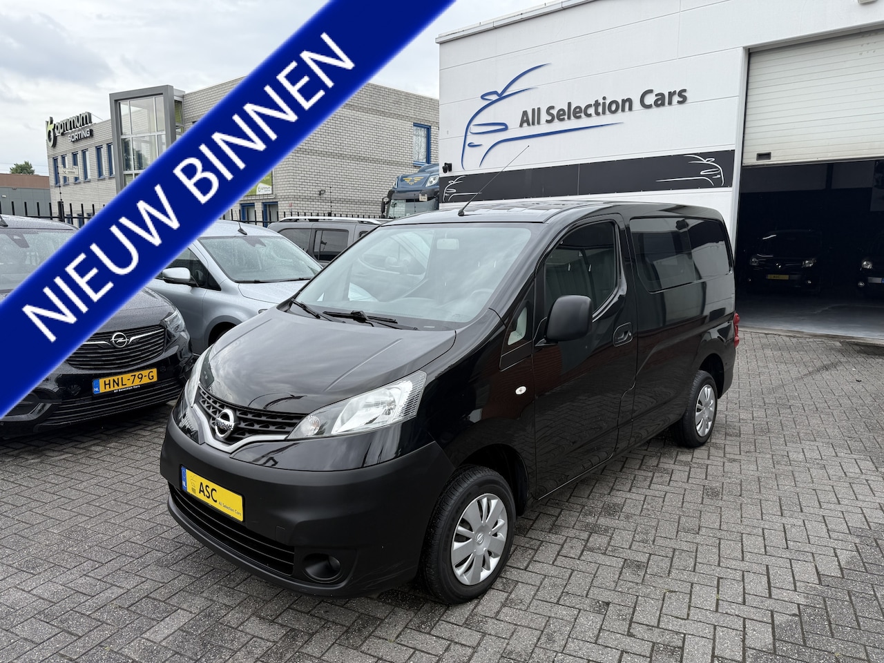 Nissan NV200 - 1.6 Benzine - Clima - Navigatie - Camera - Schuifdeur - Trekhaak - AutoWereld.nl