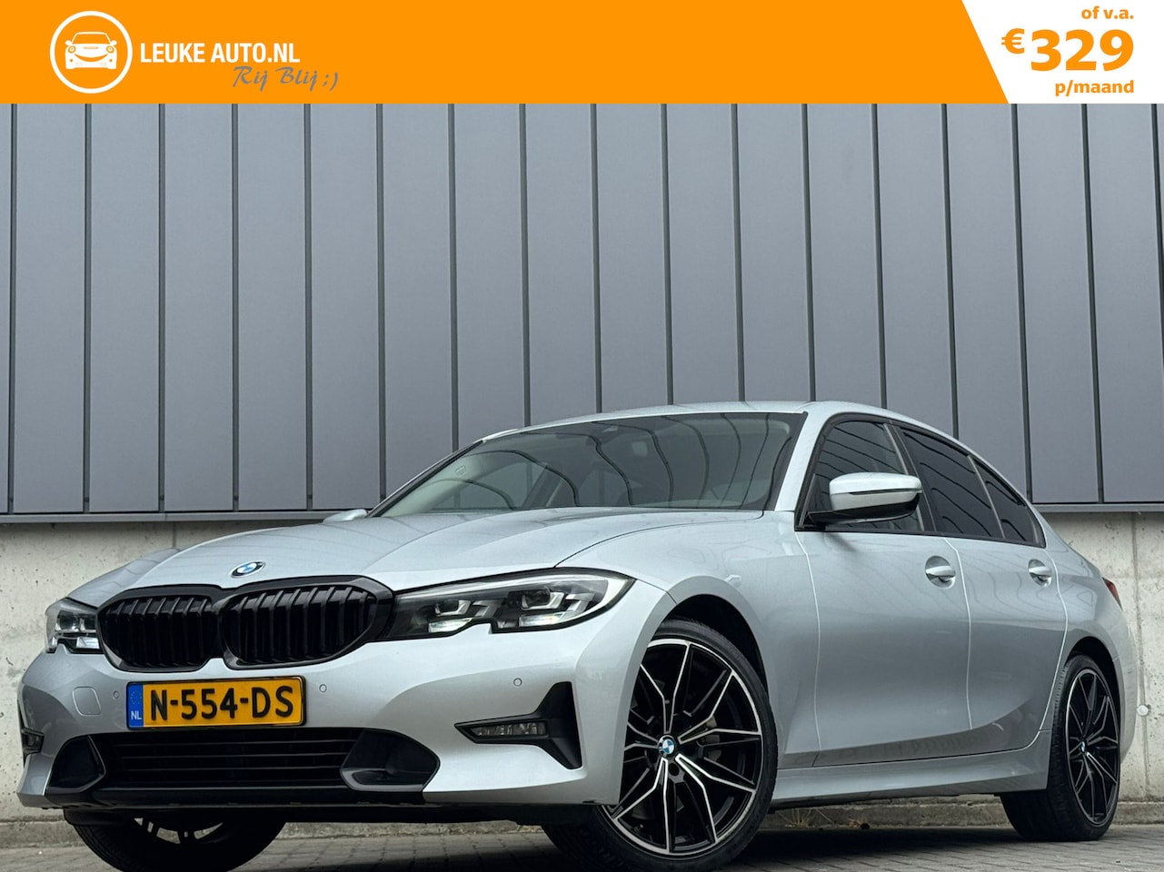 BMW 3-serie - 330i 258PK High Exe. Sport Line Virtual Cockpit LED Leer - AutoWereld.nl