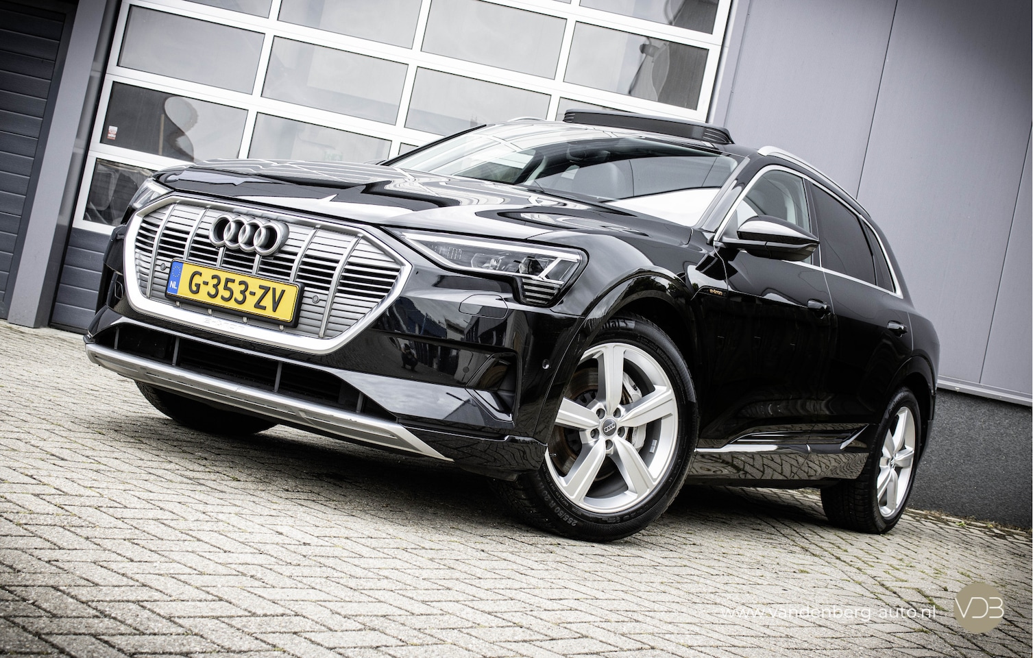Audi e-tron - 50 quattro Launch edition plus PANO LEER Origineel NL - AutoWereld.nl