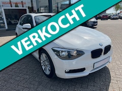 BMW 1-serie - 116i Business+ Automaat, Navi, Trekhaak, Leer, etc