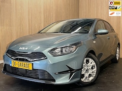 Kia Cee'd - Ceed 1.0 T-GDi DynamicLine|CARPLAY|STOEL-STUURVERWARMING|CAMERA|CLIMA|CRUISE|LANE-ASSIST