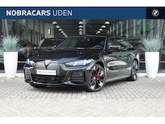 BMW i4 - eDrive35 Gran Coupé M Sport / M Adaptief onderstel / Verwarmd stuurwiel / Harman Kardon /