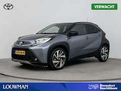 Toyota Aygo X - 1.0 VVT-i MT Envy | Stoelverwarming | Draadloos Apple Carplay /- Android Auto | Parkeersen