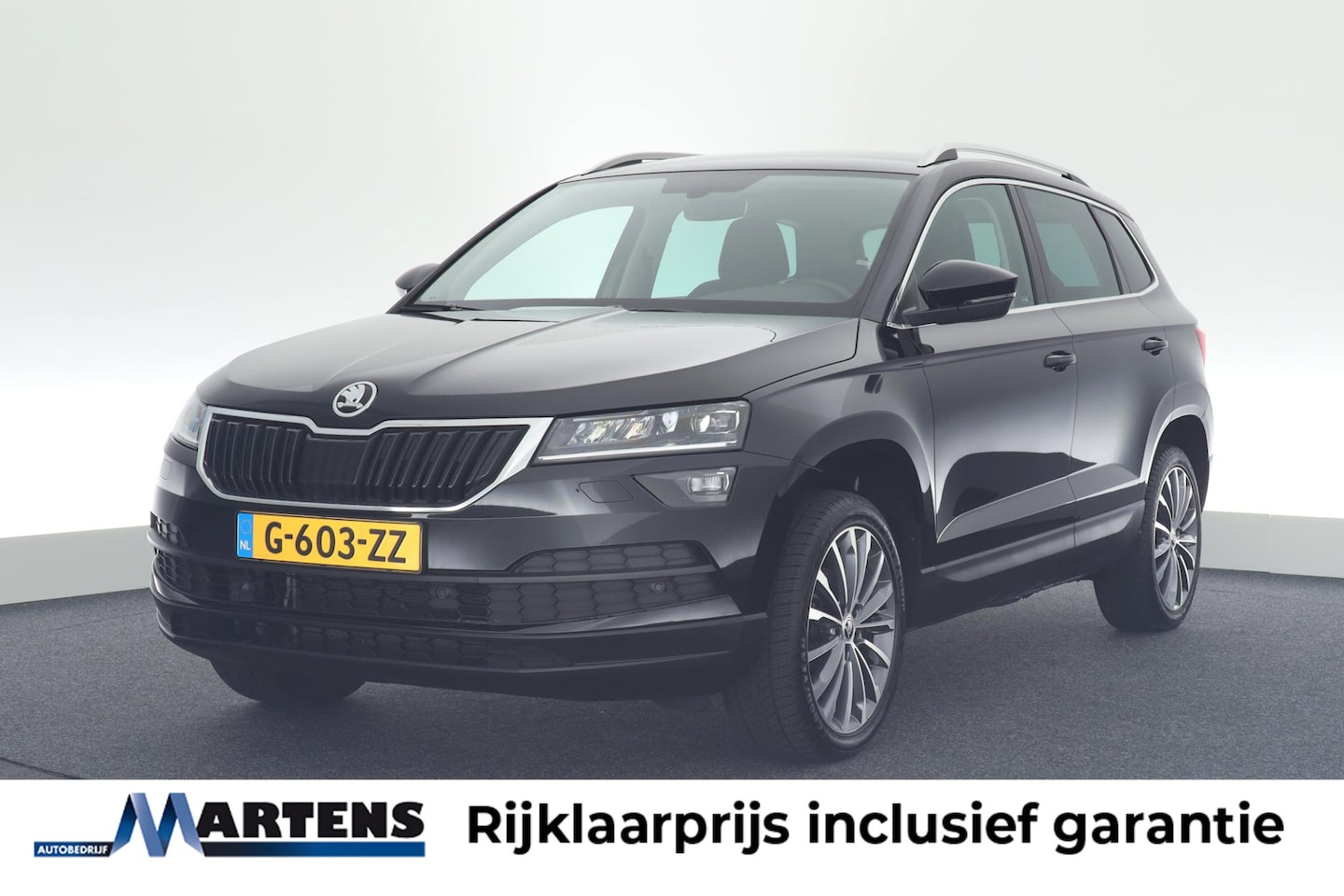 Skoda Karoq - 1.5 TSI ACT 150pk DSG Business Edition Trekhaak Camera Keyless Sportstoelen Virtual Cockpi - AutoWereld.nl