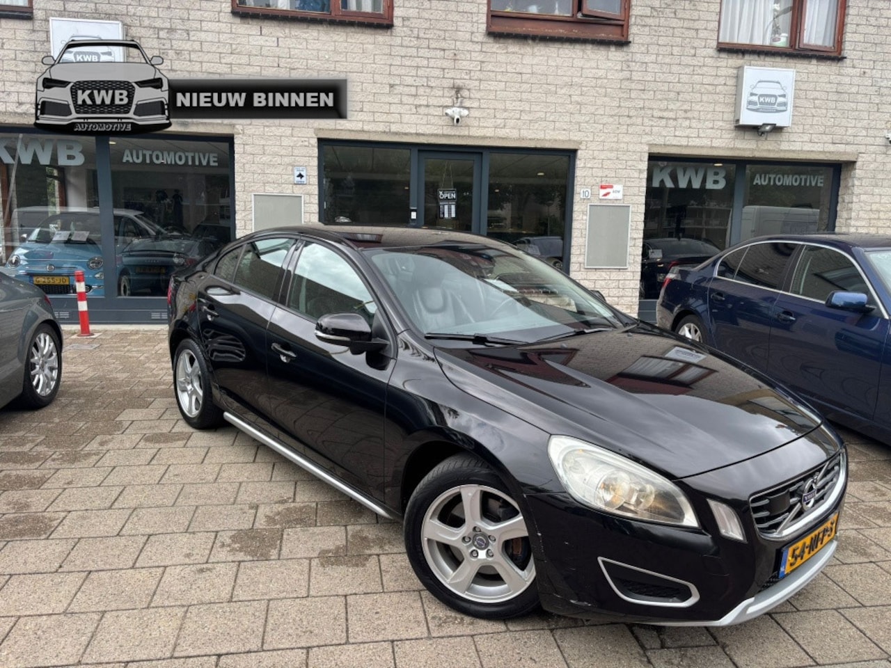 Volvo S60 - 2.0T Intro Ed. Navi Camera Leer - AutoWereld.nl