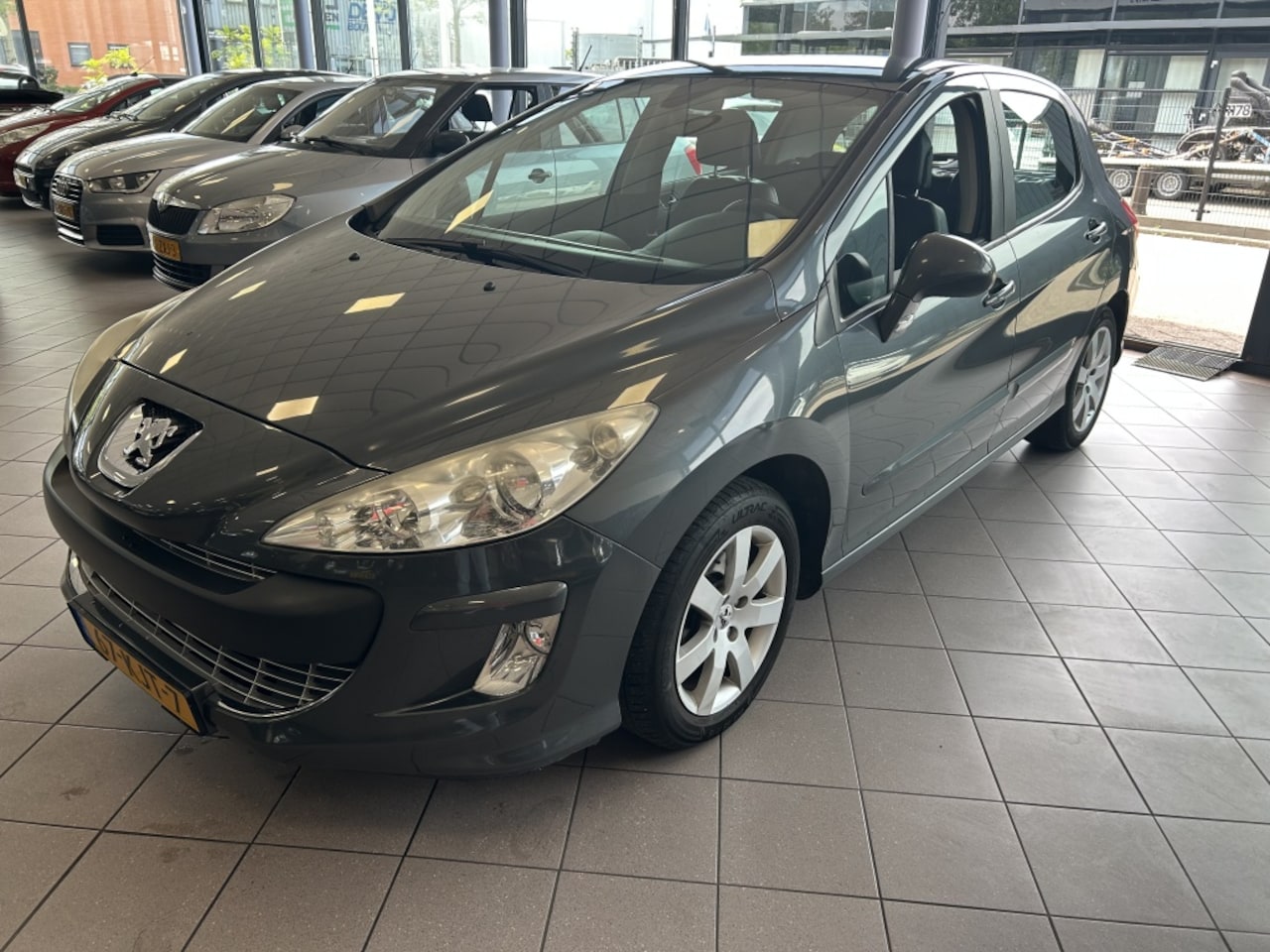 Peugeot 308 - 1.6 VTi XS Leder Climat bj 2010 !!! - AutoWereld.nl