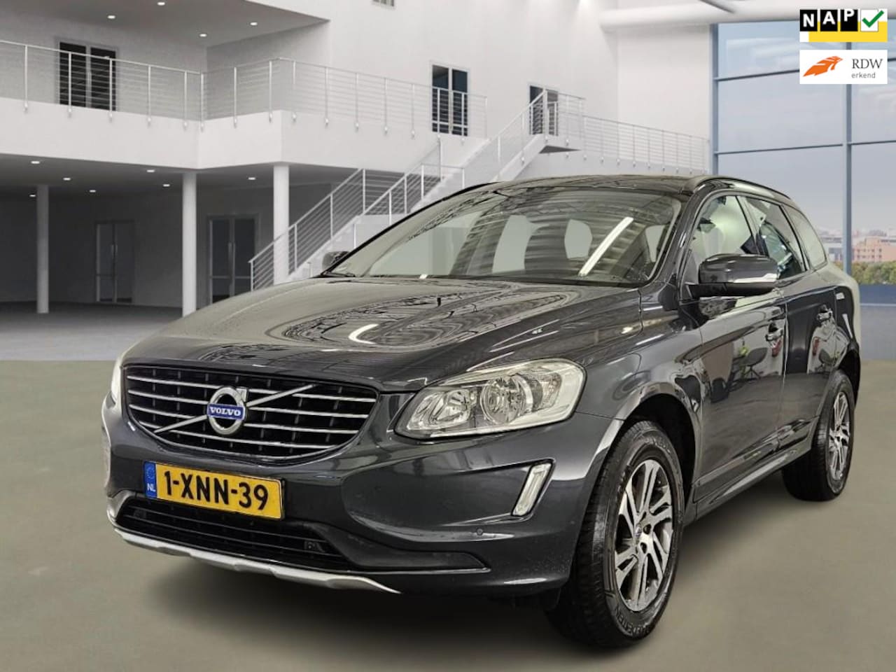 Volvo XC60 - 2.0 D4 FWD Momentum EXPORT - AutoWereld.nl