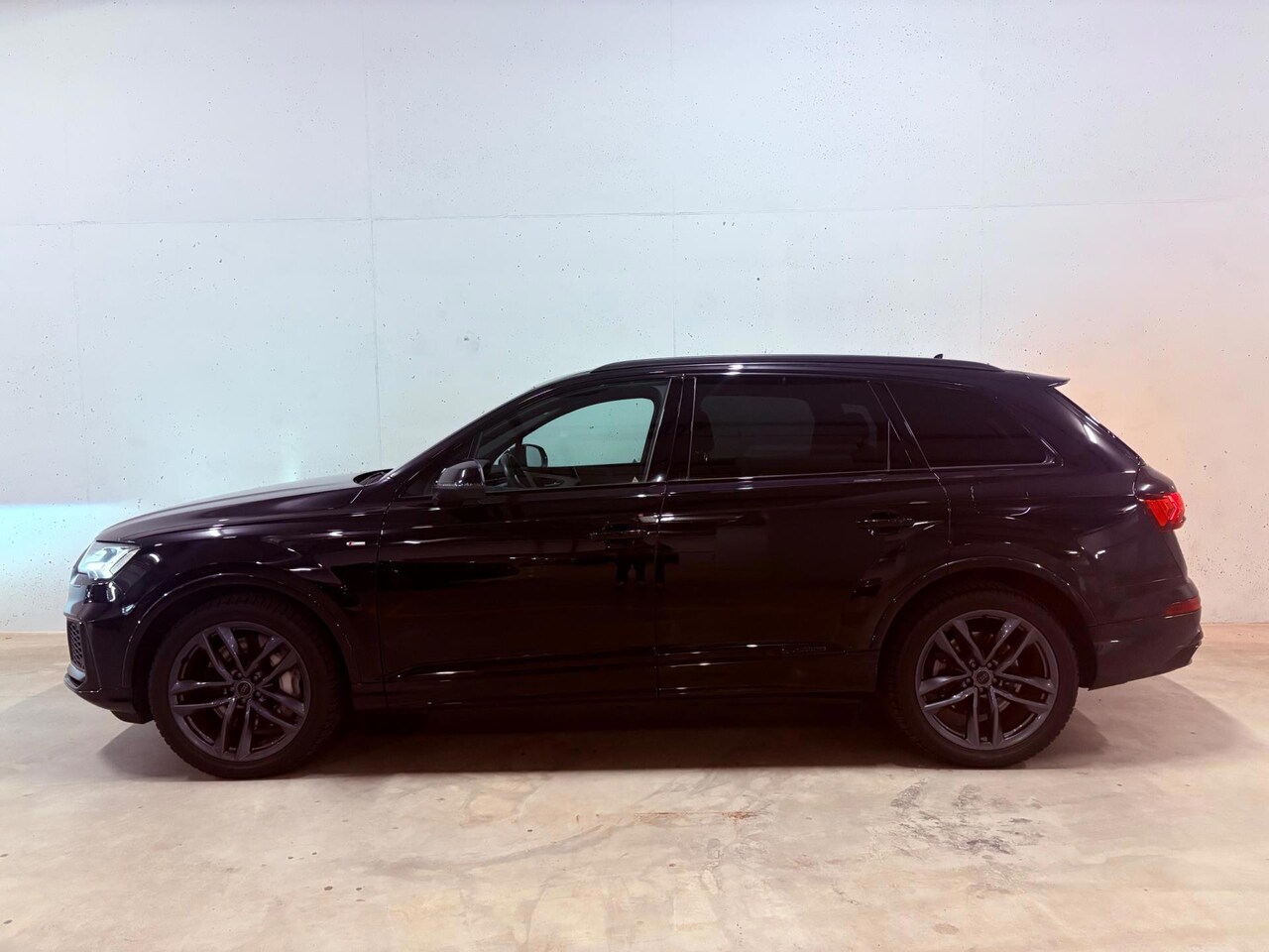 Audi Q7 - 55 TFSI e quattro Pro Line S Navi Camera Stoelverw. - AutoWereld.nl