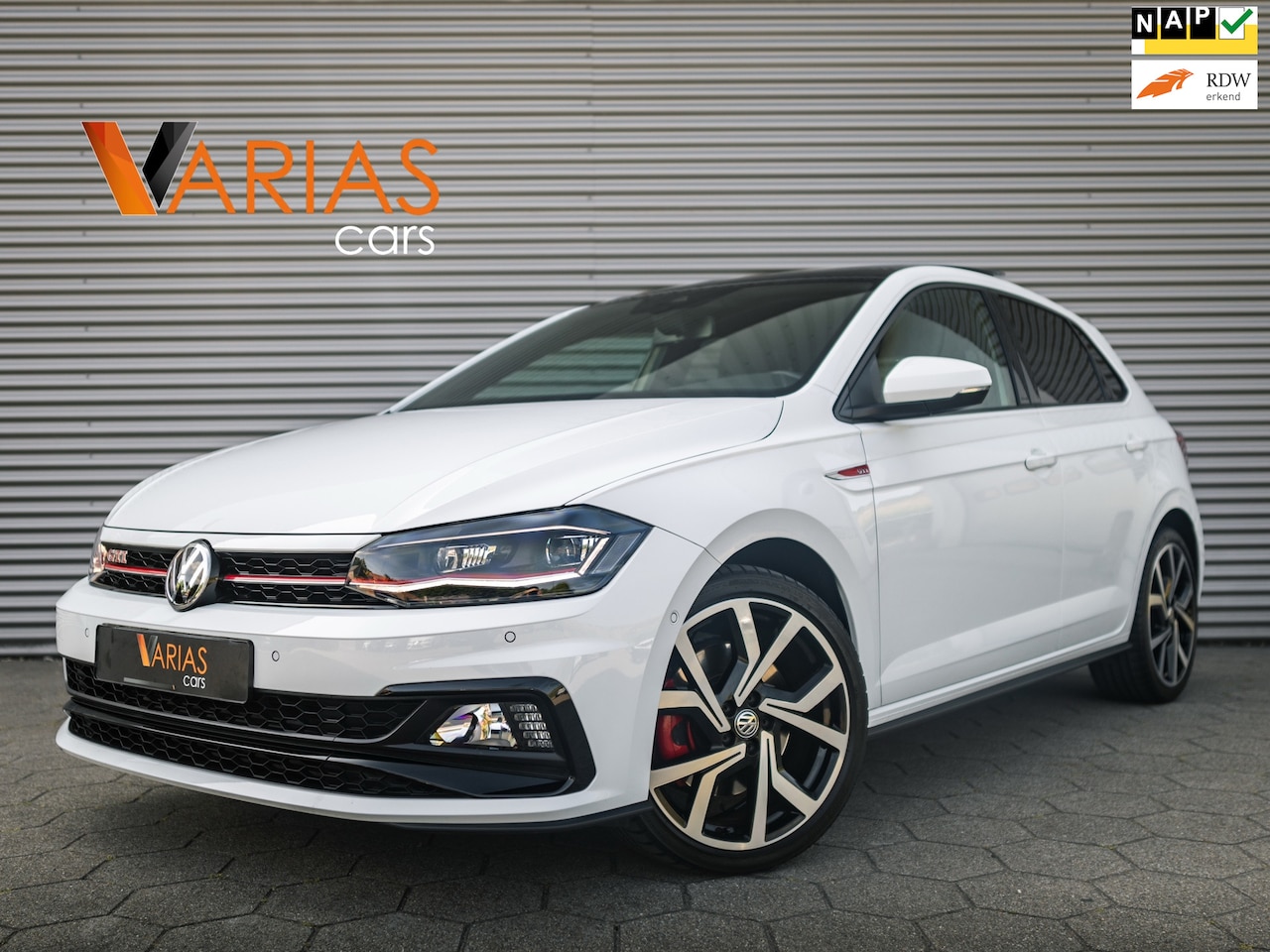 Volkswagen Polo - 2.0 TSI GTI Pano Keyless Navi Cruise Camera - AutoWereld.nl
