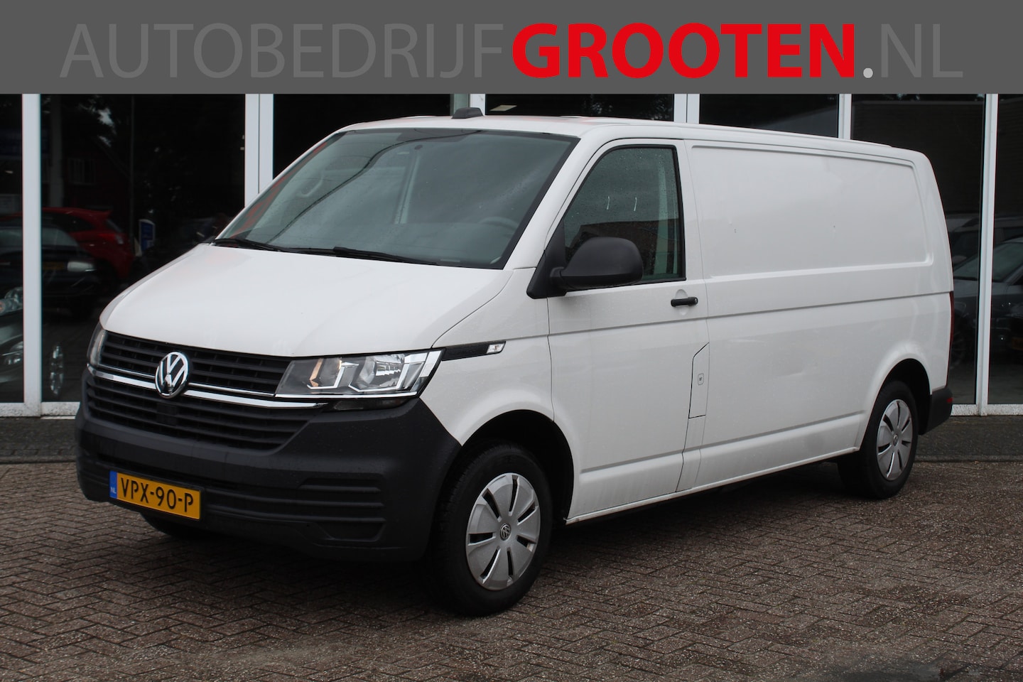 Volkswagen Transporter - 2.0 TDI L2H1 28 Comfortline 2.0 TDI L2H1 28 Comfortline - AutoWereld.nl