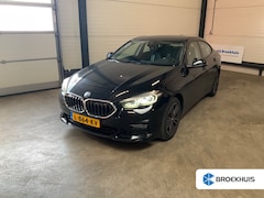 BMW 2-serie Gran Coupé - 218i Business Edition | Sport-Line | LED | Navi | Clima | Sportstoelen | Parkeersensoren V
