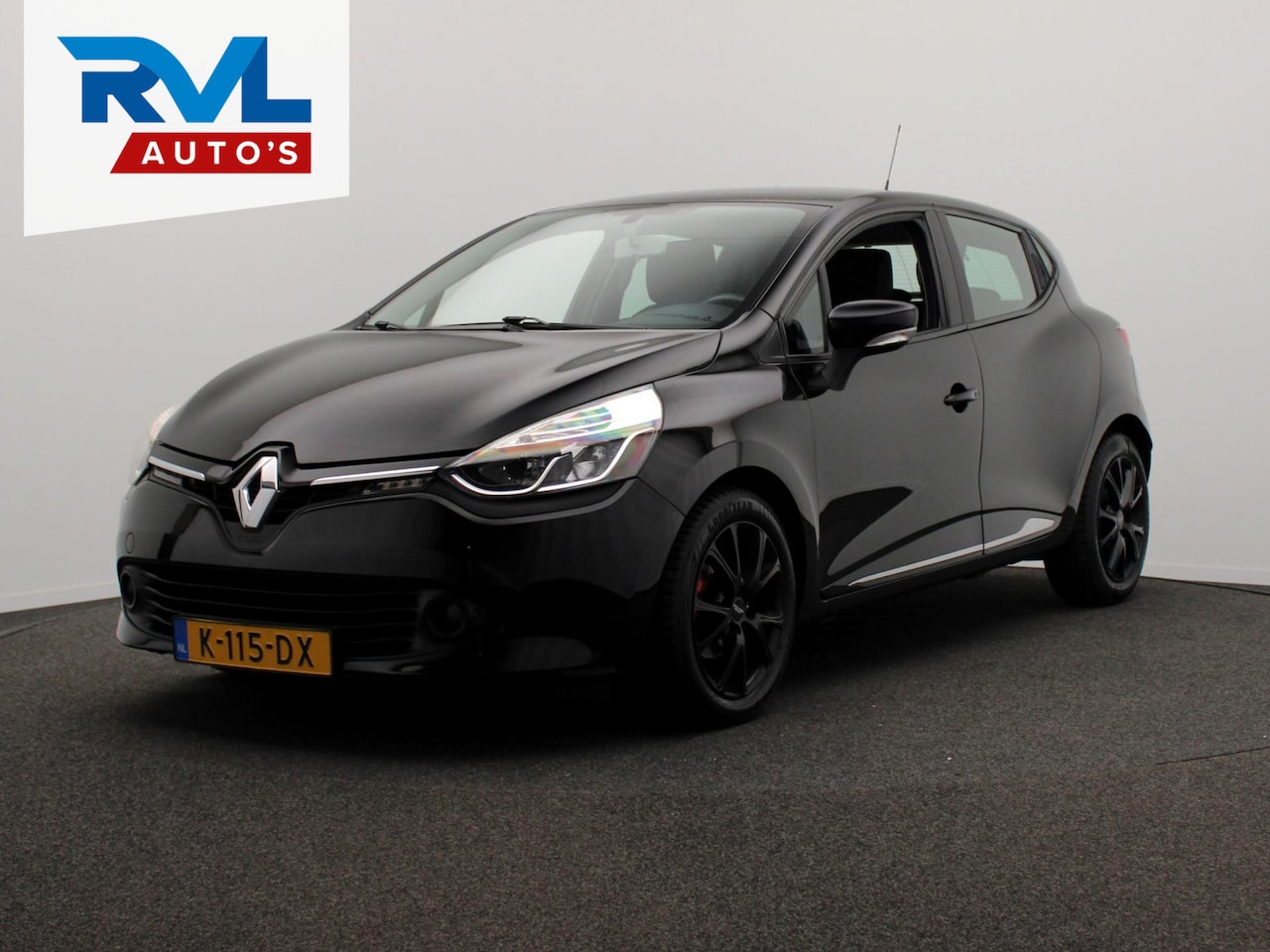 Renault Clio - 0.9 TCe Expression Navigatie Airco Cruise-control Lichtmetaal - AutoWereld.nl