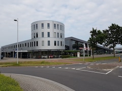 Mercedes-Benz A-klasse - 250 e Business Solution AMG Limited