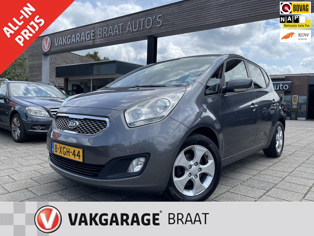 Kia Venga - 1.6 CVVT l CARPLAY l CAMERA l TREKHAAK l RIJKLAAR! - AutoWereld.nl
