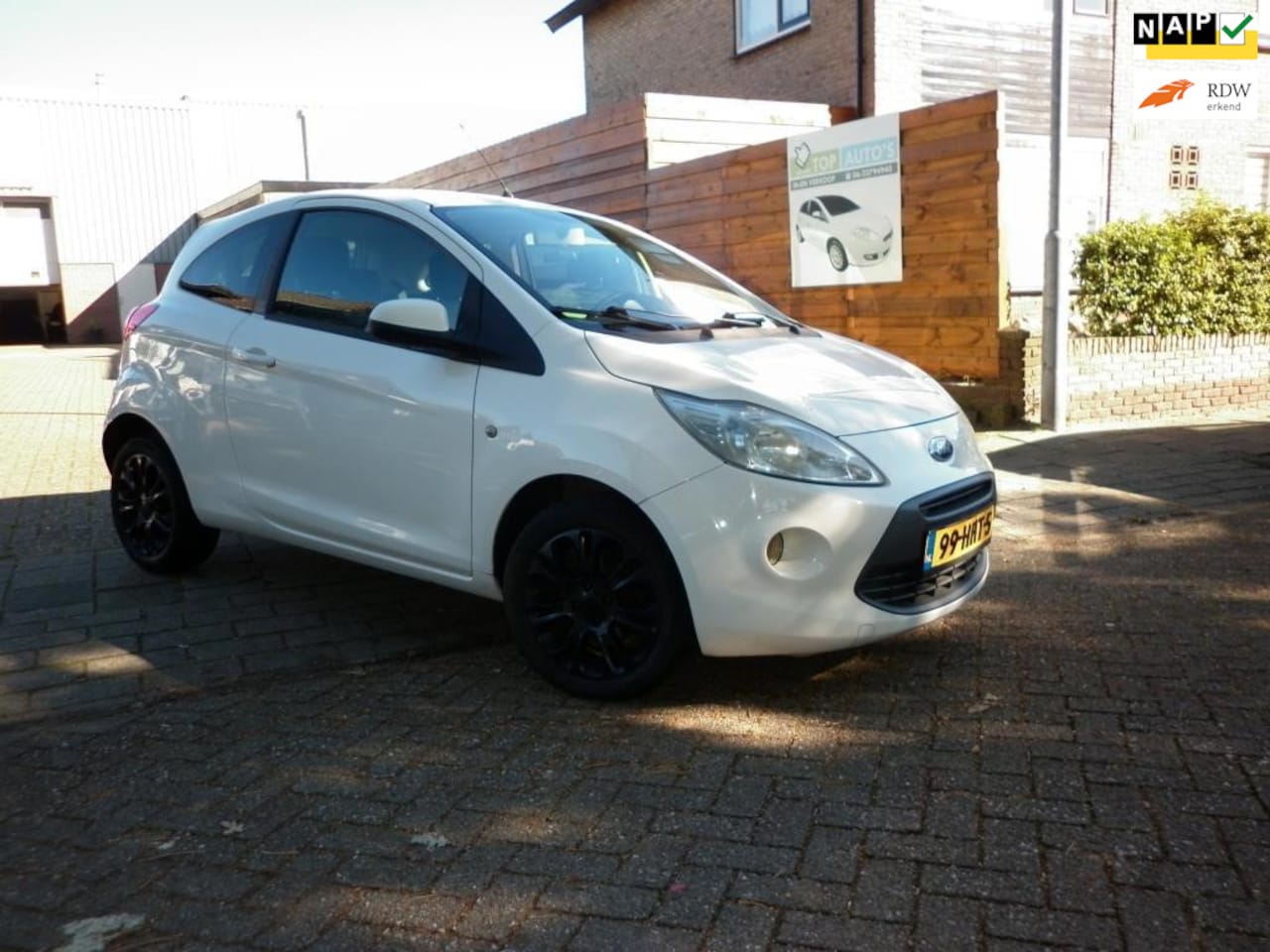 Ford Ka - 1.2 Titanium nieuw model.apk nieuw! - AutoWereld.nl