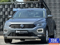 Volkswagen T-Roc - 1.5 TSI Style + APPLE CARPLAY
