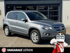 Volkswagen Tiguan - 2.0 TSI Track&Field 4Motion - trekhaak - Navi - Cruise control