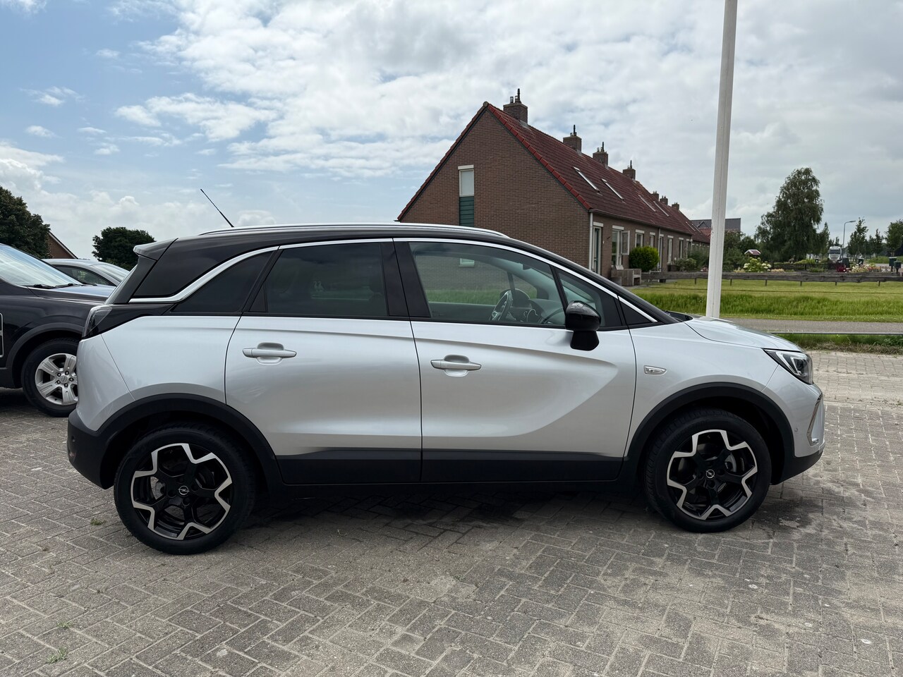 Opel Crossland - 1.2 Turbo Ultimate Trekhaak 130PK eerste eigenaar