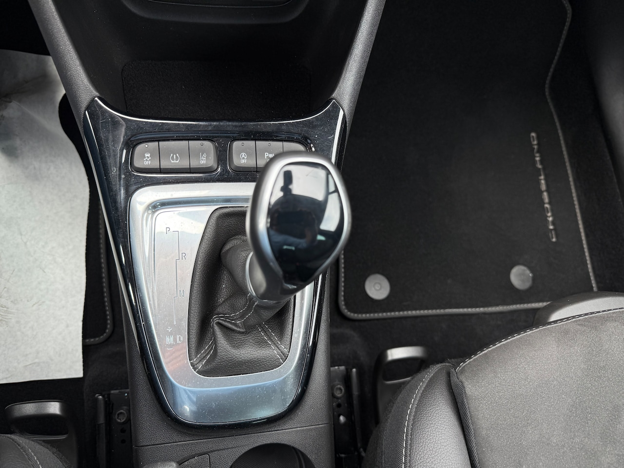 Opel Crossland - 1.2 Turbo Ultimate Trekhaak 130PK eerste eigenaar
