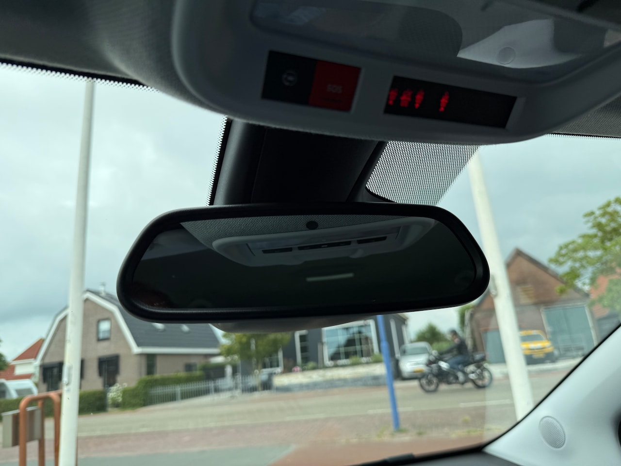 Opel Crossland - 1.2 Turbo Ultimate Trekhaak 130PK eerste eigenaar