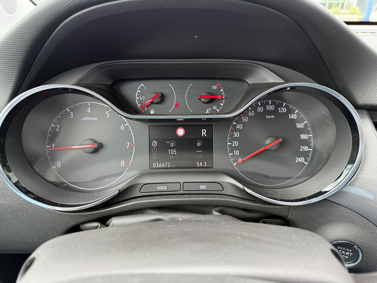 Opel Crossland - 1.2 Turbo Ultimate Trekhaak 130PK eerste eigenaar
