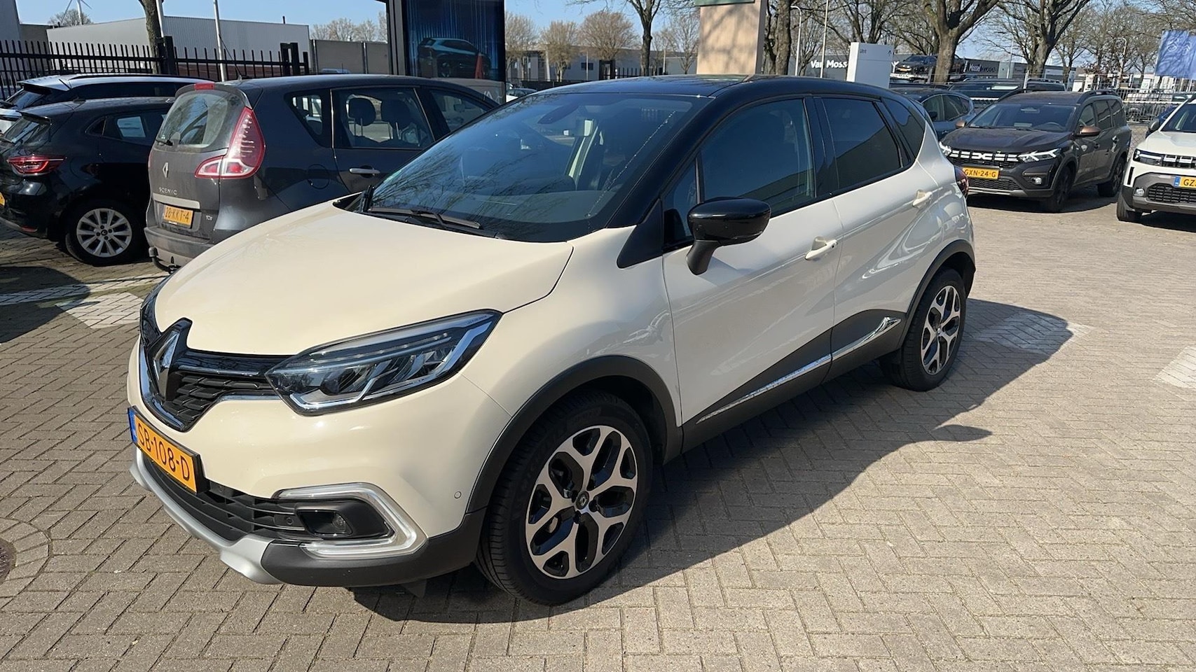 Renault Captur - 0.9 TCe Intens * Wordt verwacht * - AutoWereld.nl